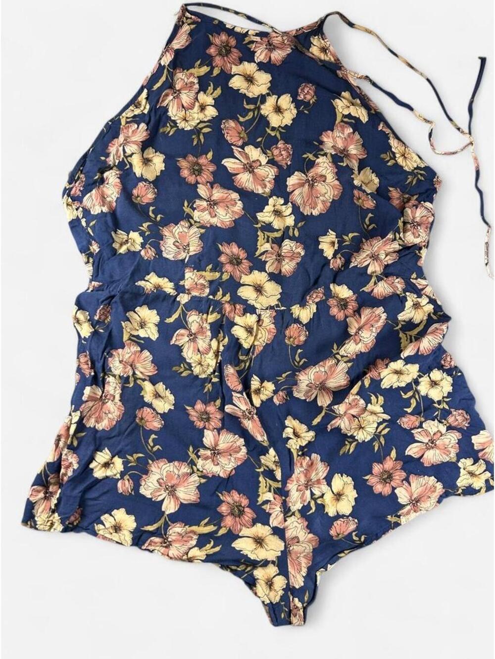 Vintage Forever 21 blue floral, halter, necktie, romper, Size M #floral #summer